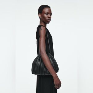 COS  Scallop leather bag - very new condition